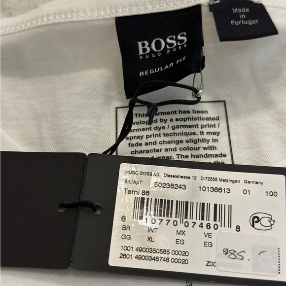 BRAND NEW HUGO BOSS T-SHIRT !! - Picture 2 of 2